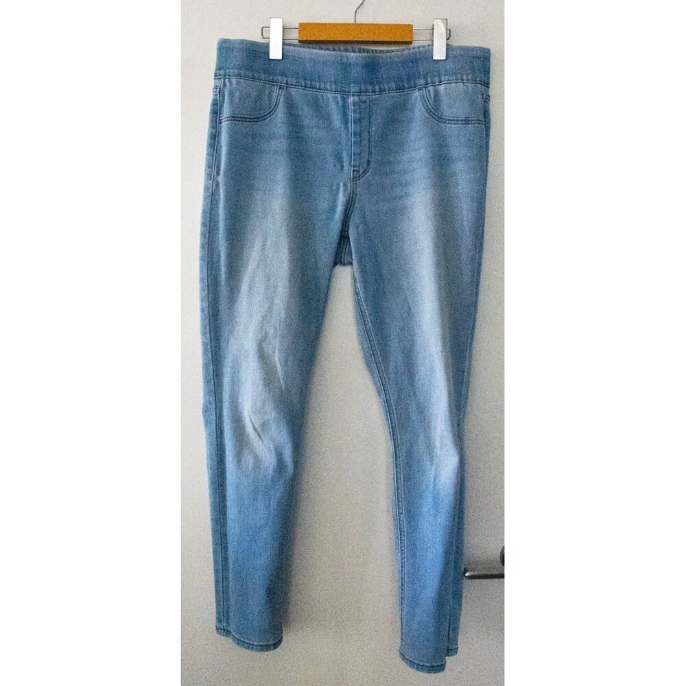 Old Navy Super Skinny Pull-on Jeggings